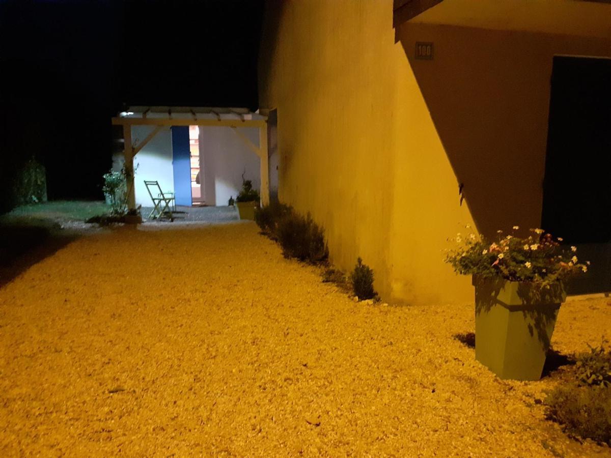 Les Oiseaux Chambre D'Hotes Saint-Florent-sur-Cher Exterior photo